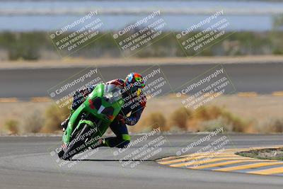 media/Oct-08-2022-SoCal Trackdays (Sat) [[1fc3beec89]]/Turn 14 (1050am)/